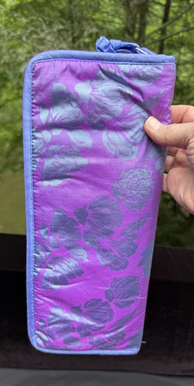 Lantern Moon Sparkling Purple Zip Up Jewelry Or Travel Storage 13” Bag -C25/2